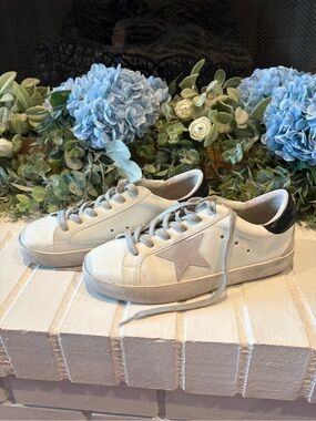 White Leather Sneakers with Star Accent